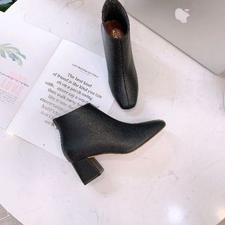 Giày Boot cao 5p mũi vuông bền