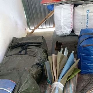 Dù 12 nan gọng sắt