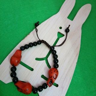 Vòng tay 3 đầu lâu