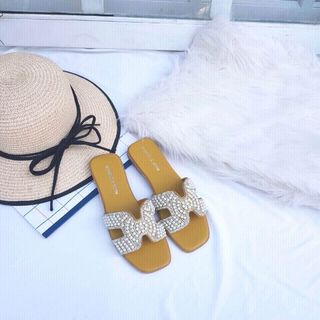 Dép đính hạt siêu bền