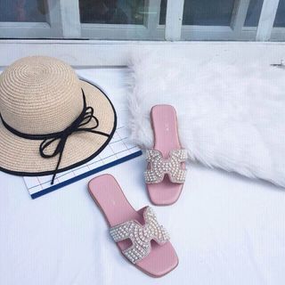 Dép đính hạt siêu bền