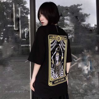 Áo thun phom rộng thần bài