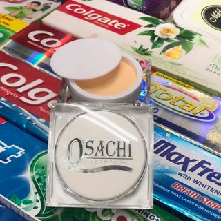 KEM TRẮNG DA OSACHI TINH CHẤT RONG BIỂN 20g