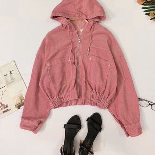 Áo khoác có nón 2 túi trước