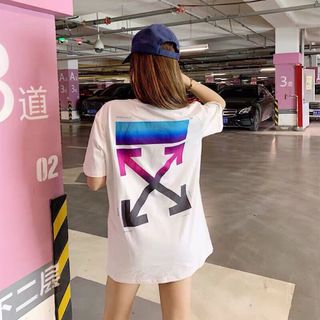 Áo thun phom rộng mũi tên chéo
