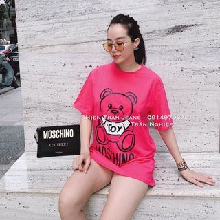 Áo thun phom rộng gấu hồng