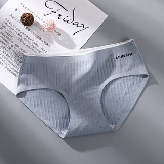 Quần lót tam giác kháng khuẩn nữ cotton trơn không viền cao cấp dễ thương MUNAFIE QLNU01