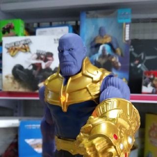 SIÊU ANH HÙNG THANOS MARVEL NHỰA DẺO - HT95309