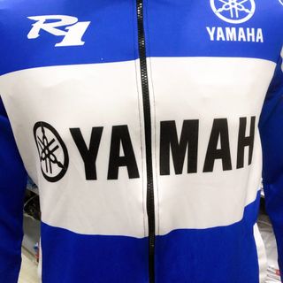 áo gió yamaha r1 trắng xanh