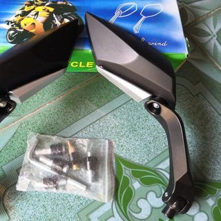 1 cặp gương chiếu hậu - tất cả các dòng xe máy đều gắn được