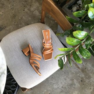 Giày gót 5p sang trọng