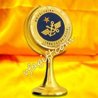 công ty chuyên sản xuất kỷ niệm chương cúp đồng vinh danh nơi đúc cúp kỷ niệm