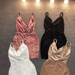 Đầm body 2s cổ đổ