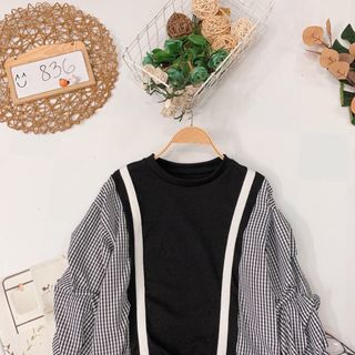 Áo len phối sọc