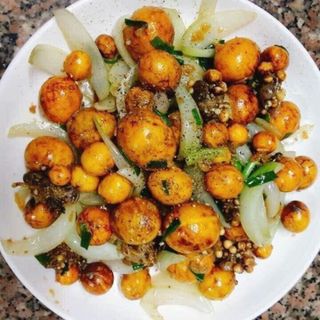 Trứng non
