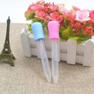 ống bón sữa cho bé lười ty