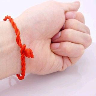 dây đỏ đeo tay trơn