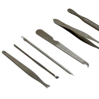 BỘ KỀM CẮT MÓNG TAY 12 MÓN TIỆN DỤNG