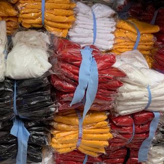 Áo gân xoắn ngực tay dài