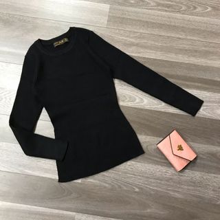 Áo len gân nữ dệt tay dài cổ tròn