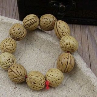 vòng gỗ thời trang