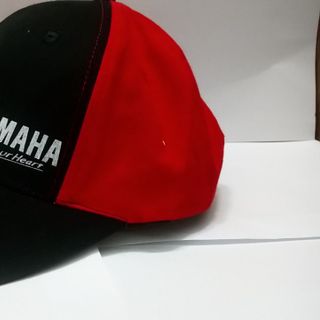 nón kết yamaha đỏ phối đen