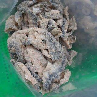 Da cá sấy giòn trứng muối thùng 10 Kg
