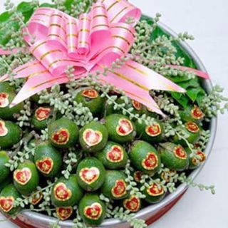 Chữ Hỷ dán trái cây