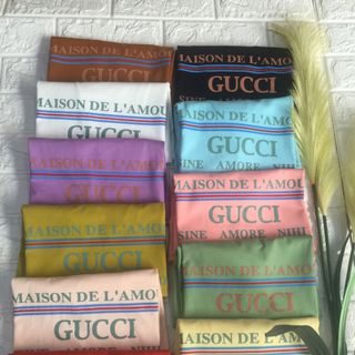 Áo thun thái chữ chữ