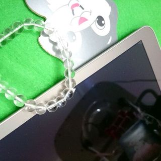 Vòng tay trong suốt mix pha lê