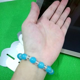 chuỗi đeo tay màu xanh biển mix