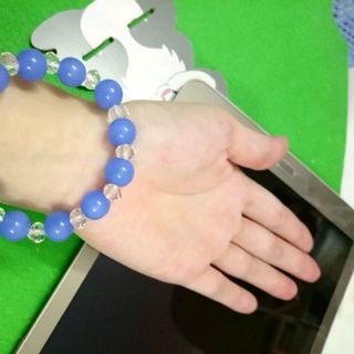 chuỗi đeo tay phong thủy hạt đá tím mix pha lê