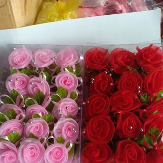 Bông cài áo nhà trai nhà gái