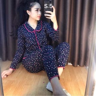 Bộ mặc nhà siêu cuke