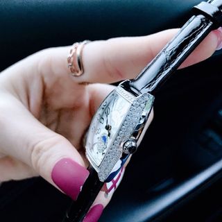 Đồng hồ nữ Prank Muller tràn viền hột black