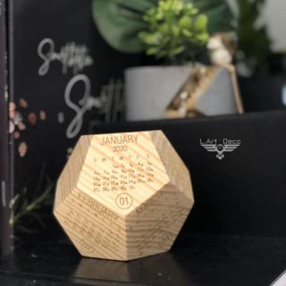 Lịch gỗ 2020 siêu rẻ