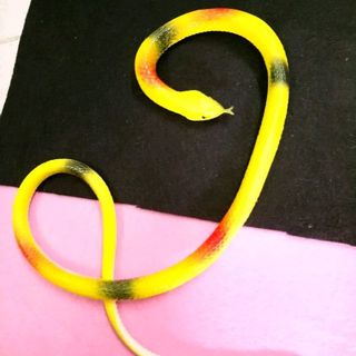 rắn đồ chơi trẻ em dài 67cm