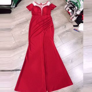Đầm Dạ Hội Cut Out Đính Pha Lê Cổ Tròn
