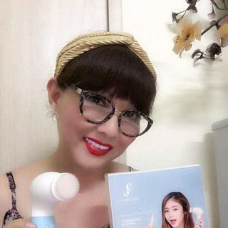 máy rửa mặt cọ nano flawless