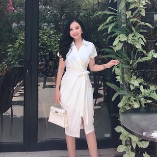 Đầm Sơ Mi Nhún Eo Chất Kate Lụa Free Size 2 Màu Trắng Đen giá sỉ