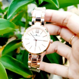 Đồng hồ nữ cực xinh phù hợp với mọi lứa tuổi