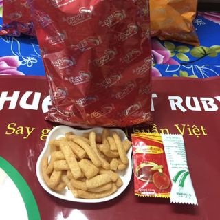 Snack khổng lồ Thái Lan bim bim