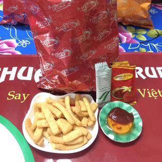 Snack khổng lồ Thái Lan bim bim