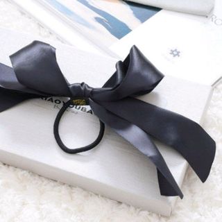 cột tóc nơ lớn có nhiều màu nha