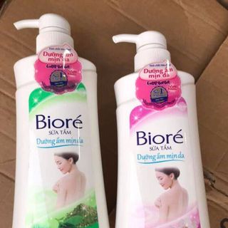 Sữa tắm biore