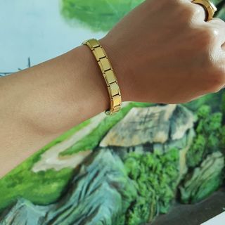 Vòng Đeo Ổn Định Huyết Áp