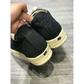 GIÀY THỂ THAO CỔ THẤP RÍCH ĐẾ THƠM HÀNH