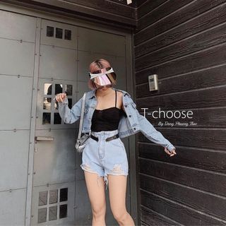 Áo khoác jean đính đá Lên form cực bụi