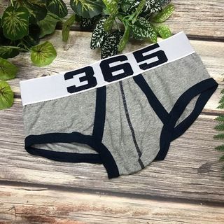 QUẦN LÓT TAM GIÁC 365