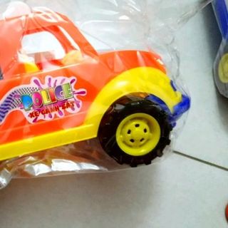 Xe đồ chơi nhựa